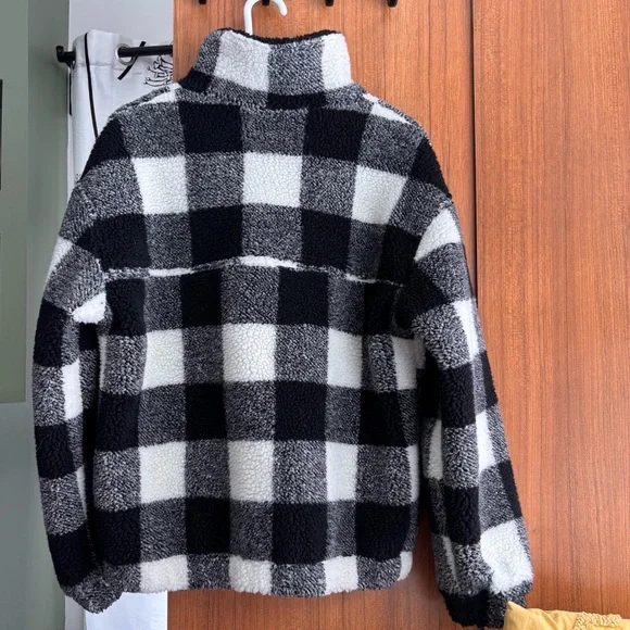 Urban Heritage Black White Buffalo Plaid Sherpa Fleece 1/4 Zip Pullover Size M - Picture 2 of 12
